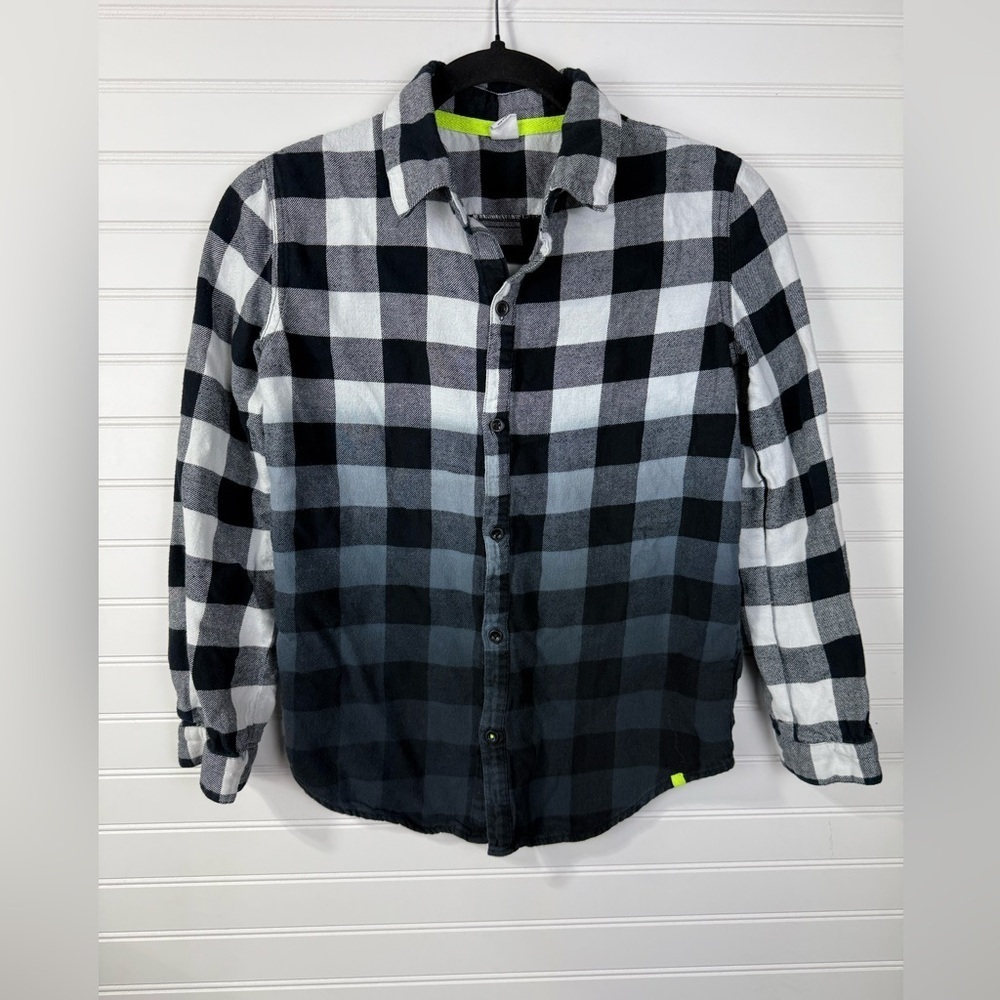 Kind is Cool ombré Buffalo plaid button down. Boys size L 10/12.